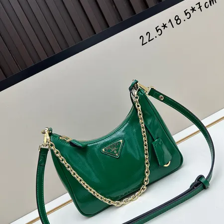 プラダ キーケース