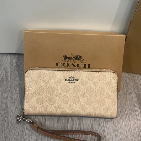 コーチ 長財布