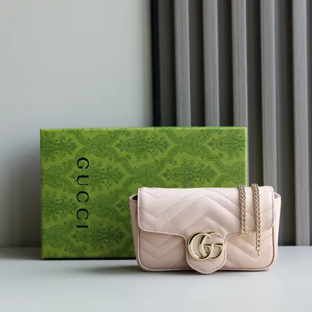 グッチ キーケース