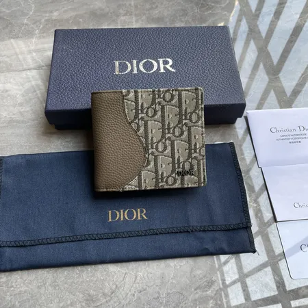 ディオール 長財布