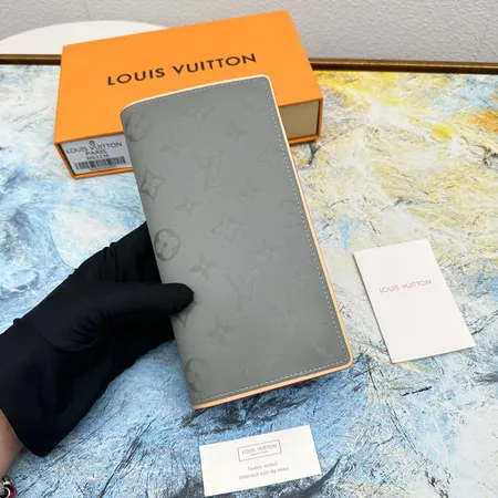 ルイヴィトン 長財布
