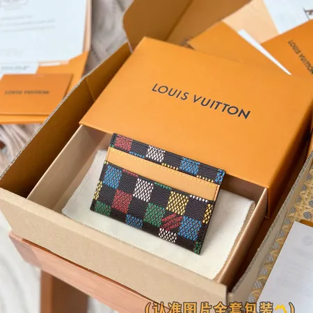 ルイヴィトン 折り財布