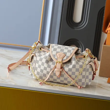 ルイヴィトン キーケース