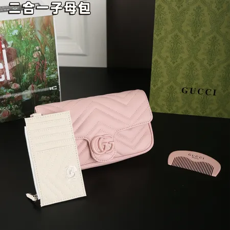 グッチ 名刺入れ