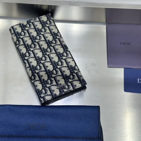 ディオール 長財布