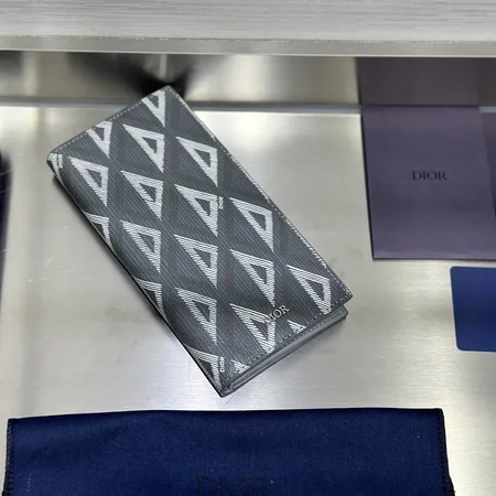 ディオール 長財布