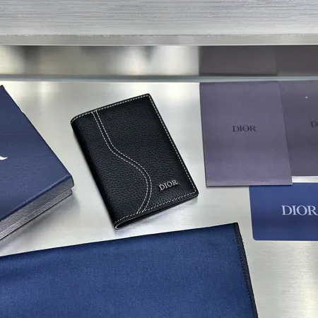 ディオール 長財布