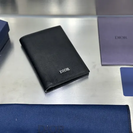 ディオール 長財布