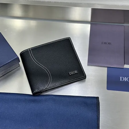 ディオール 長財布