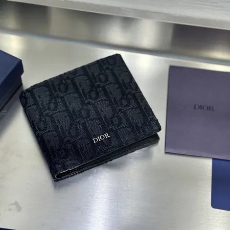 ディオール 長財布