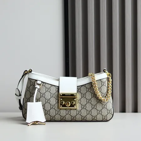 グッチ キーケース