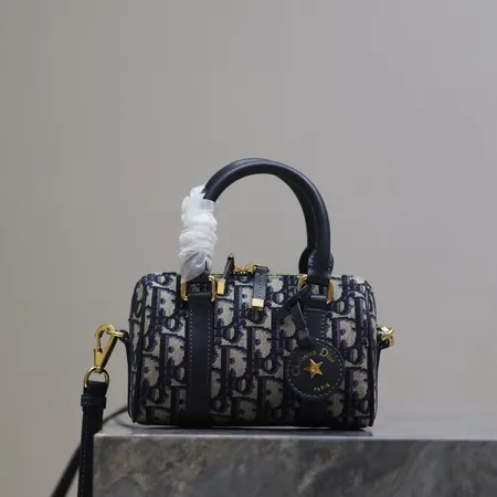 ディオール キーケース