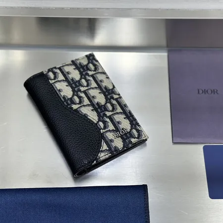 ディオール 長財布