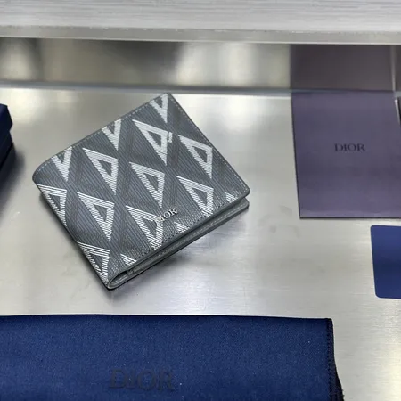 ディオール 長財布