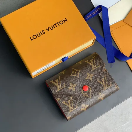 ルイヴィトン 名刺入れ