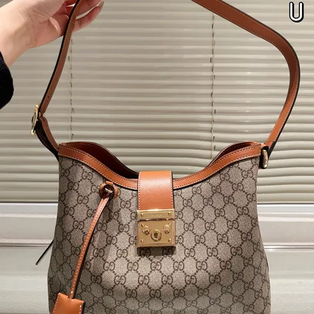 グッチ キーケース