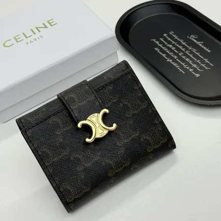 セリーヌ 折り財布