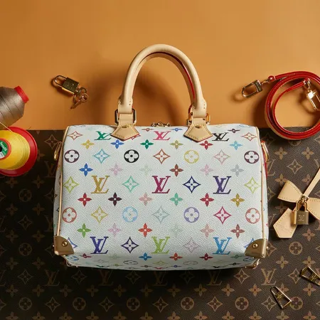 ルイヴィトン キーケース