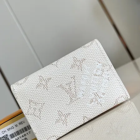 ルイヴィトン 名刺入れ