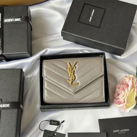 イブサンローラン 折り財布