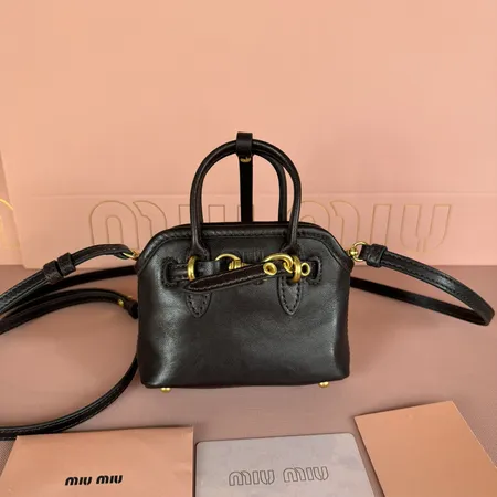 ミュウミュウ キーケース