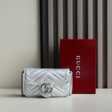 グッチ キーケース