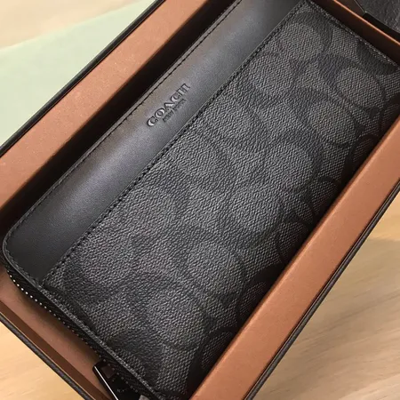 コーチ 長財布
