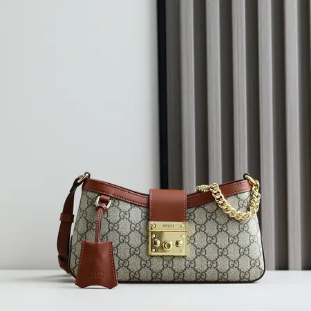 グッチ キーケース