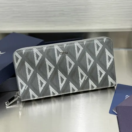 ディオール 長財布