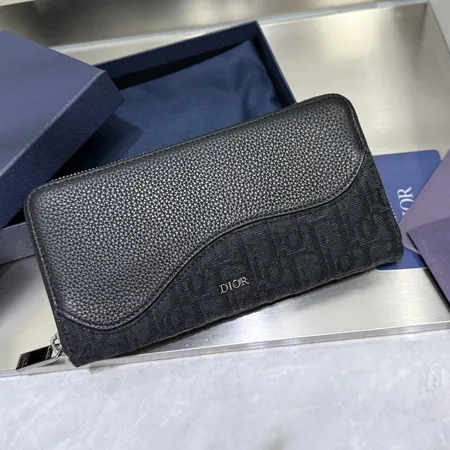 ディオール 長財布