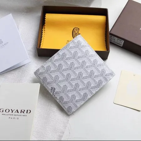 ゴヤール 折り財布