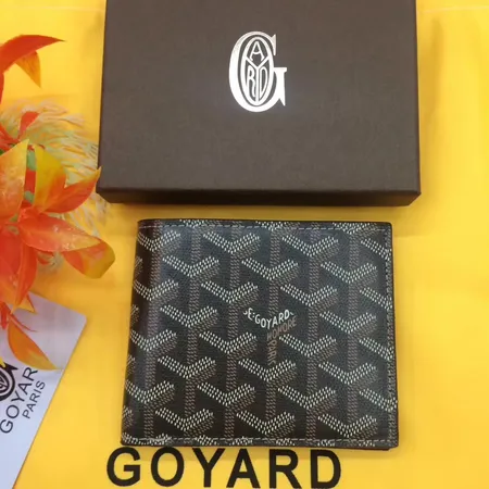ゴヤール 折り財布