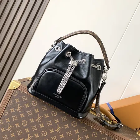 ルイヴィトン キーケース