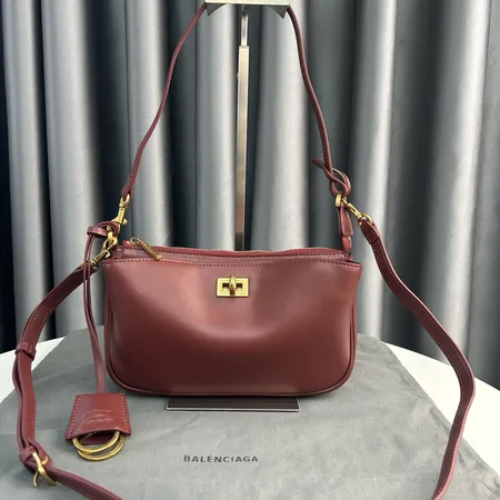 バレンシアガ キーケース