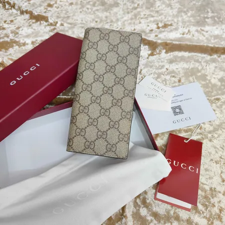グッチ 長財布