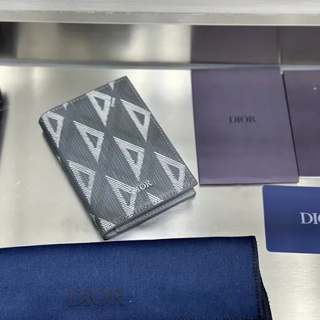 ディオール 長財布