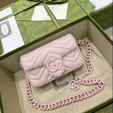 グッチ キーケース