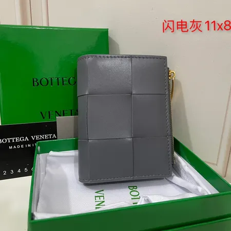 ボッテガ ヴェネタ 折り財布