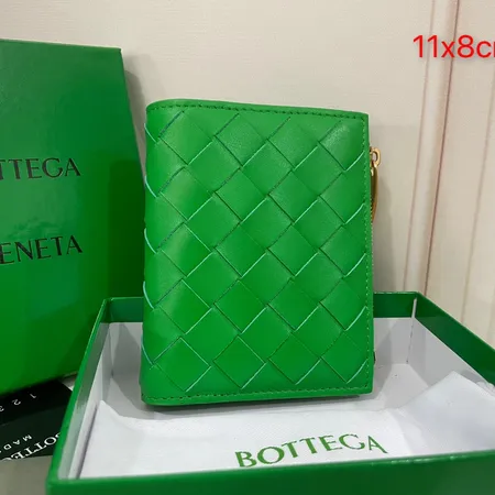 ボッテガ ヴェネタ 折り財布
