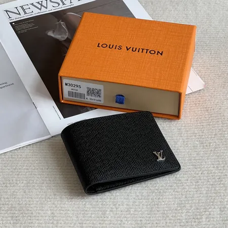 ルイヴィトン 折り財布