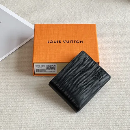 ルイヴィトン 折り財布