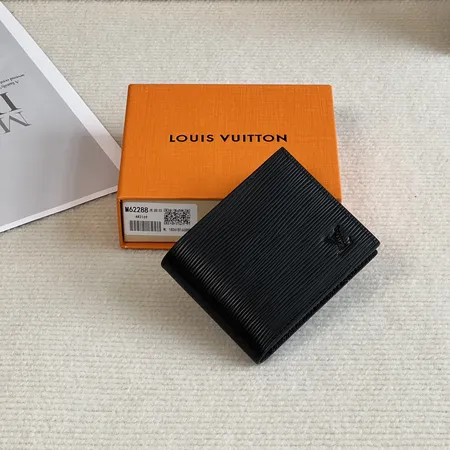 ルイヴィトン 折り財布