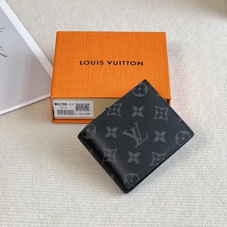 ルイヴィトン 折り財布