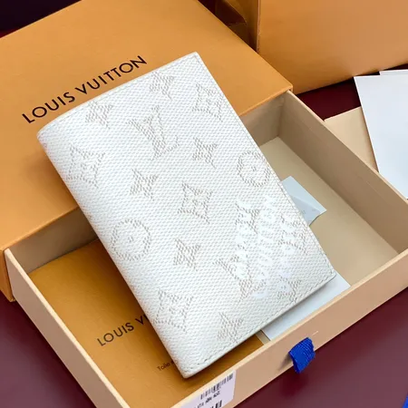 ルイヴィトン 長財布