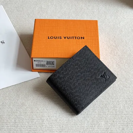 ルイヴィトン 折り財布