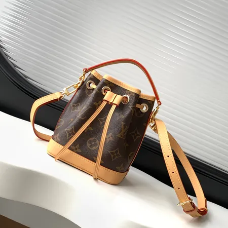 ルイヴィトン キーケース