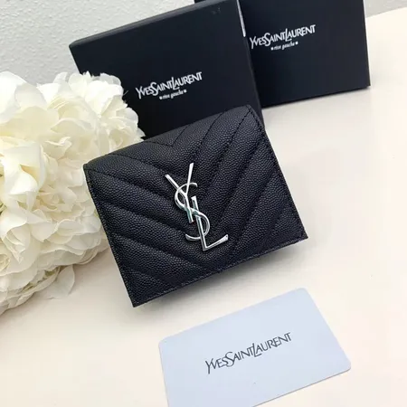 イブサンローラン 長財布