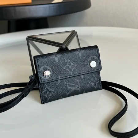 ルイヴィトン 名刺入れ