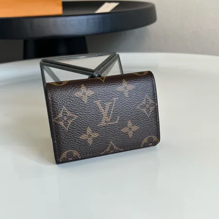 ルイヴィトン 名刺入れ