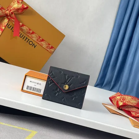 ルイヴィトン 折り財布